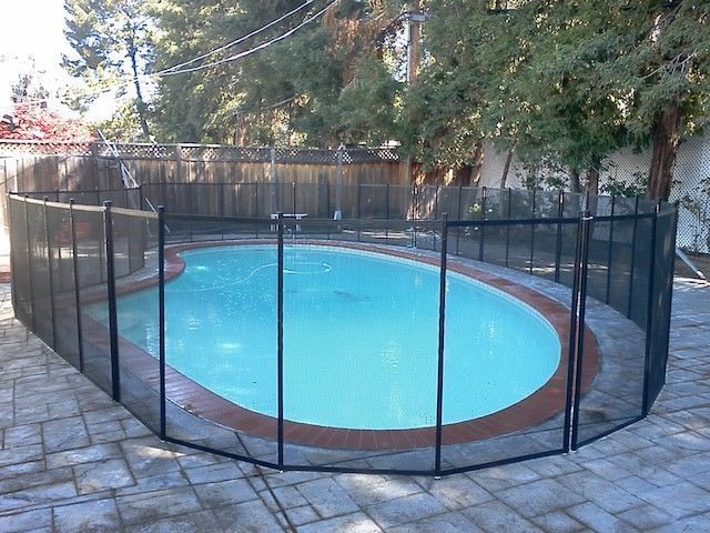 Baby-Barrier-Pool-Safety-Fence-6
