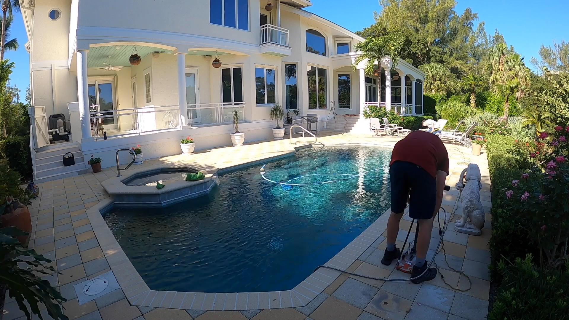 pool fence installation in Fort Myers